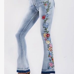 Floral Embroidered Flare Jeans Light Wash Boho Denim - Size L